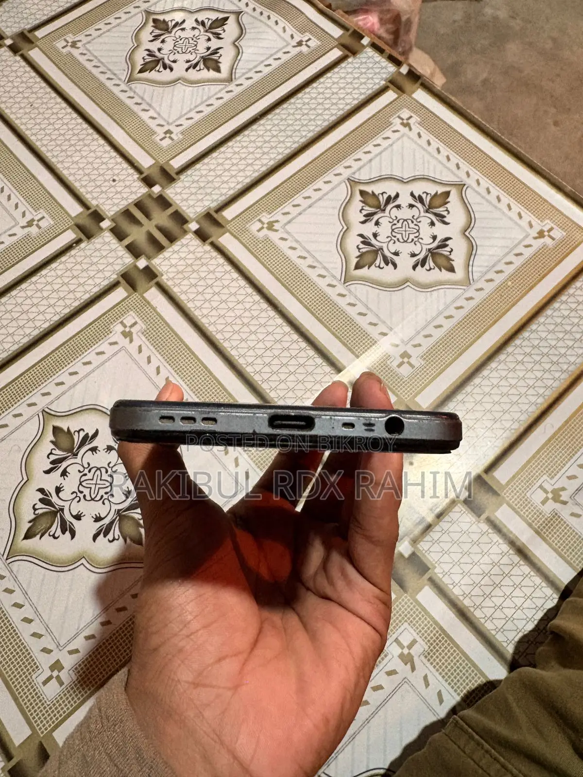 OPPO F17 Ram8/128Rom (Used)