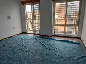 Duplex Apartment 5600sqft 4-Bedroom 2-Carpark Gulshan North