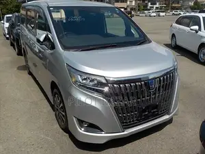 Toyota Esquire Gi Package 2020