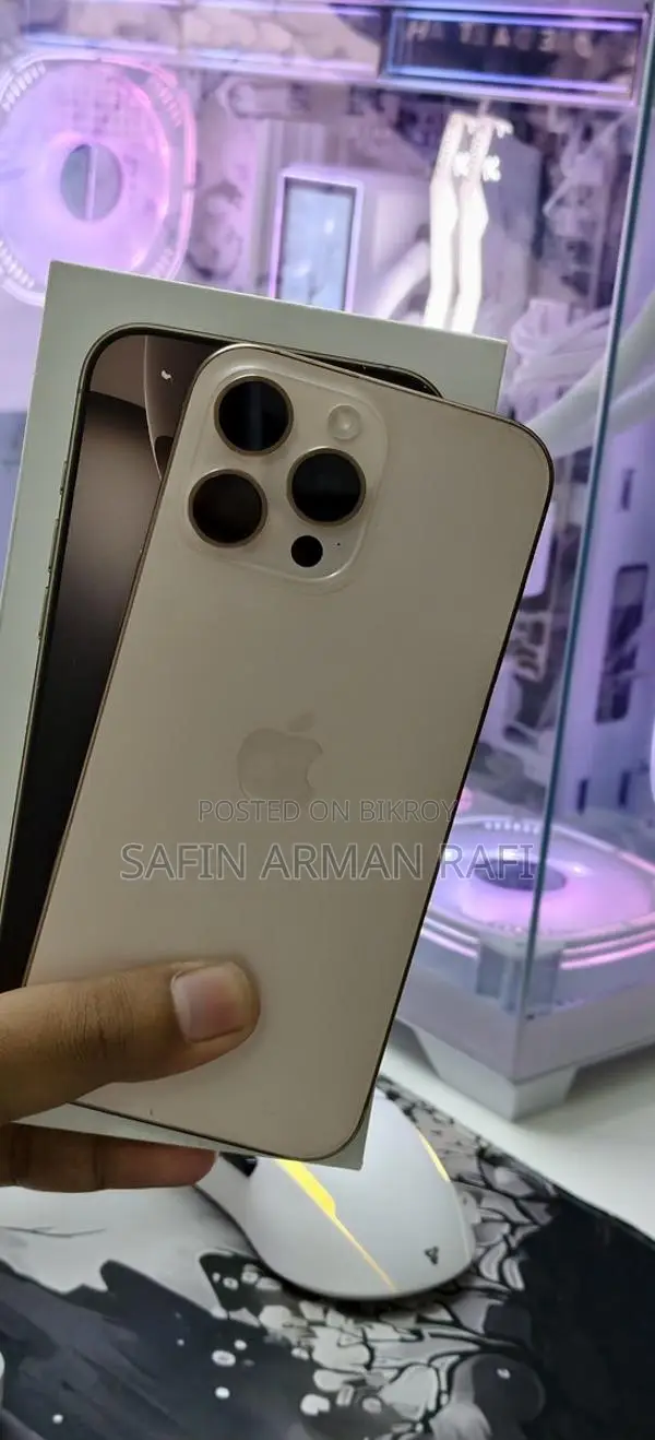 Apple iPhone 16 Pro Max (ব্যবহৃত)