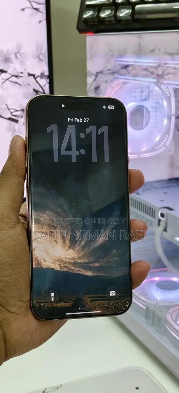 Apple iPhone 16 Pro Max (ব্যবহৃত)
