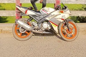 Yamaha YZF R15 . 2007