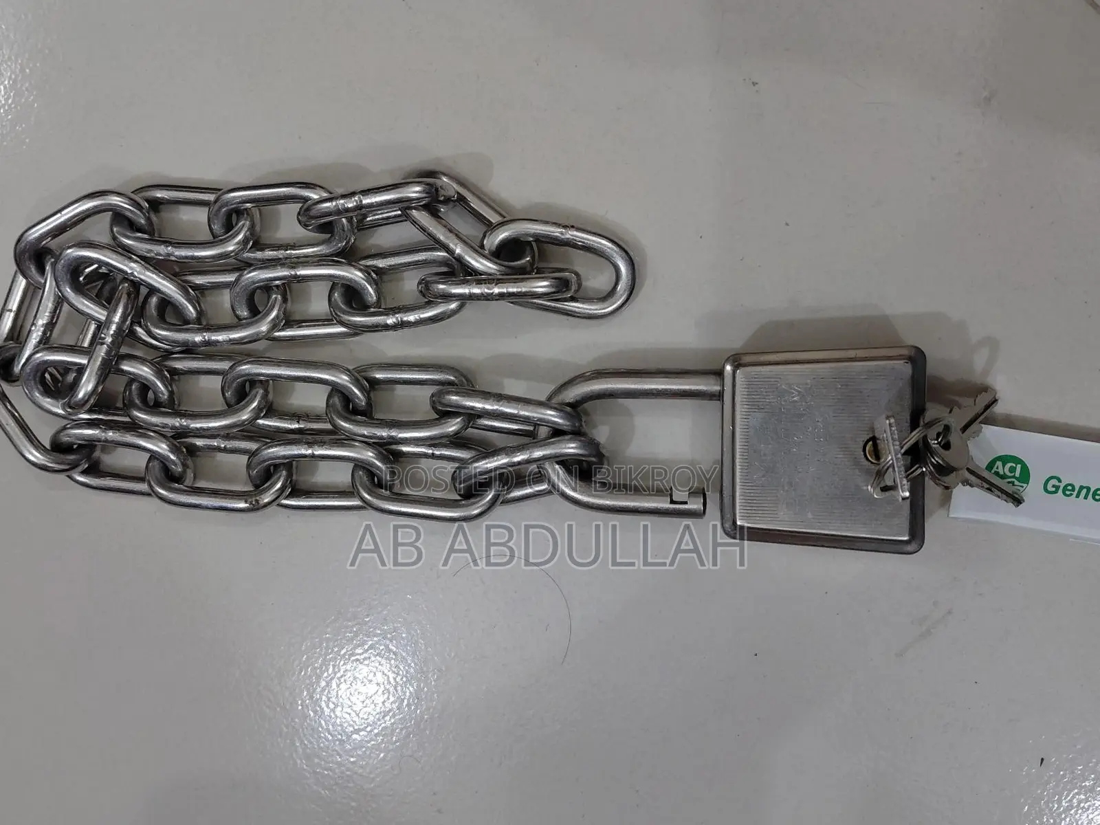 Indian Mobaj Lock and Chain
