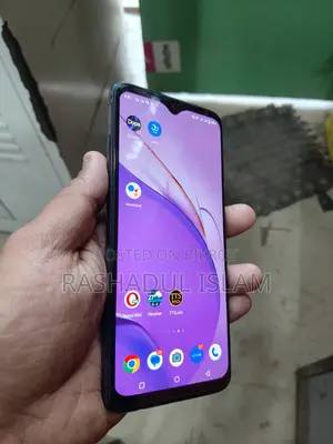 Vivo V21e 8/128 (Used)