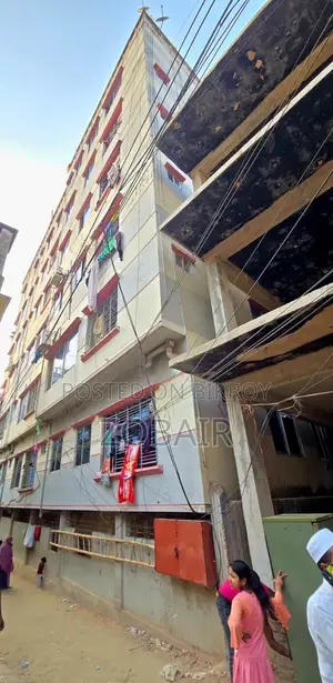 7-Story Building