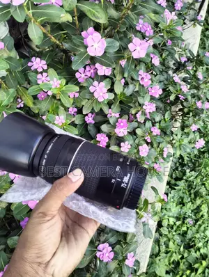 75-300mm zoom lans full fresh conditions