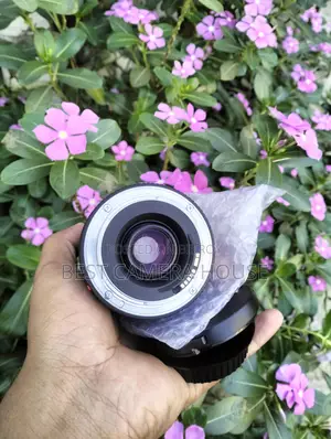 75-300mm zoom lans full fresh conditions