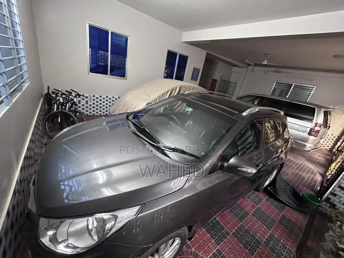 Hyundai Tucson 2012