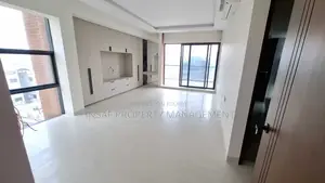 4bdrm Apartment in Gulshan for sale