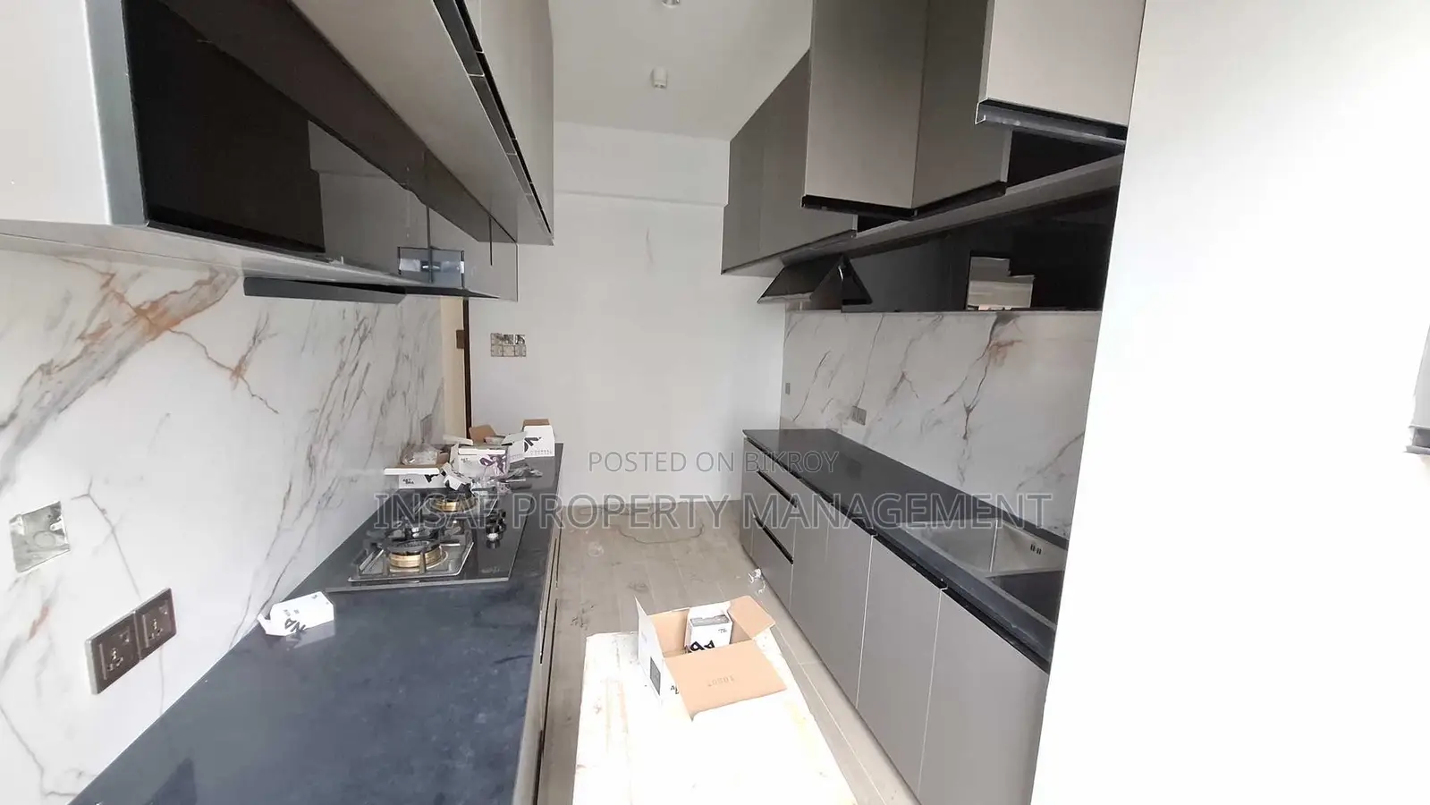 4bdrm Apartment in Gulshan for sale
