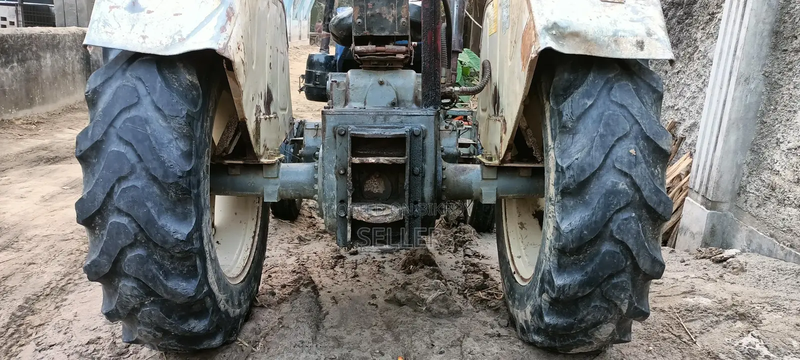 2-Cylinder Tractor
