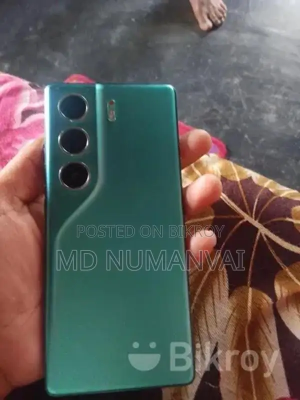 Tecno camon 40 (Used)