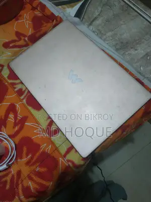 Walton Prelude ল্যাপটপ