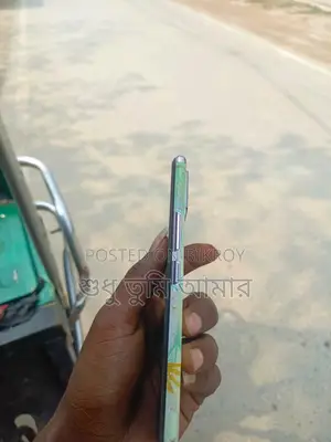 Vivo v20 (Used)