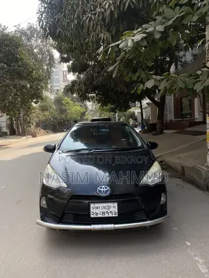 টয়োটা অ্যাকুয়া জি ২০১৩