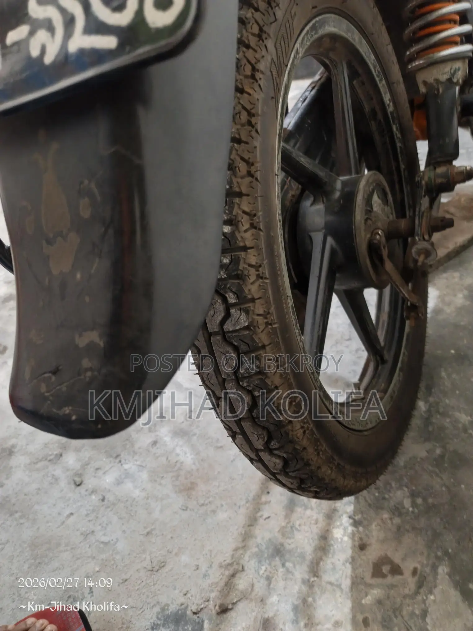 Bajaj Platina 100 . 2016