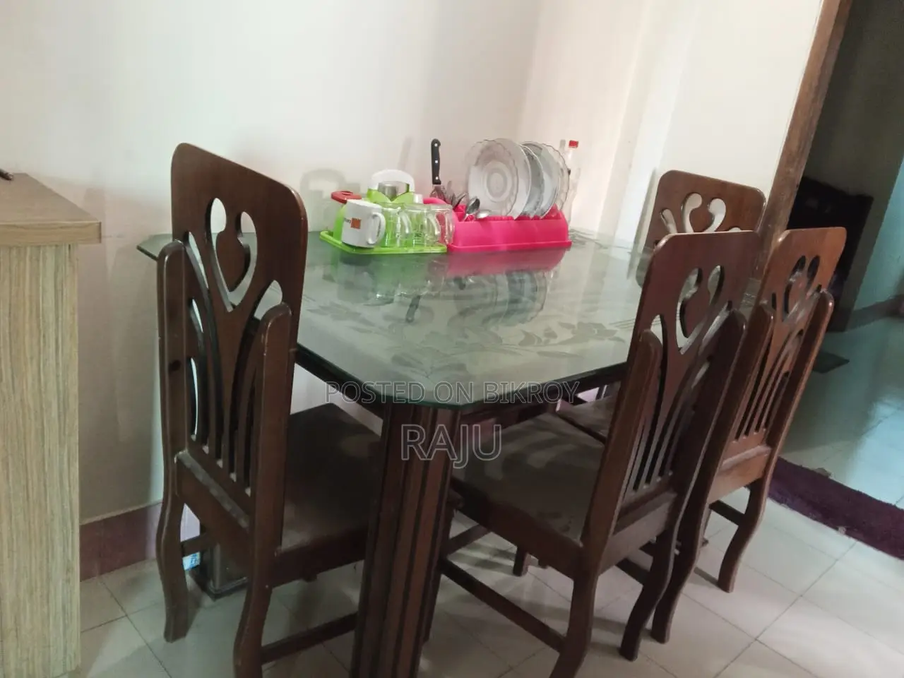 Dining Table with 4 Chairs