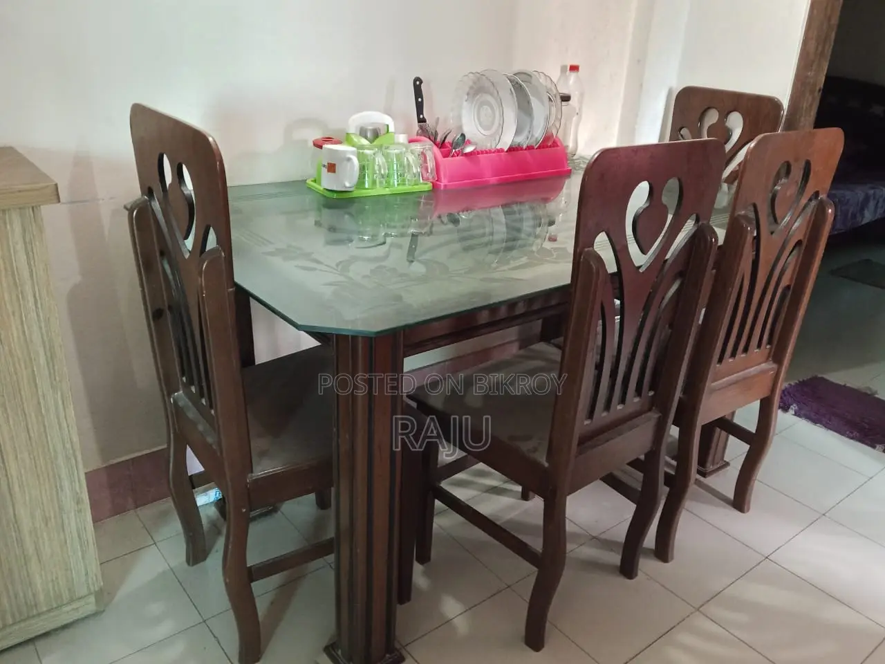 Dining Table with 4 Chairs