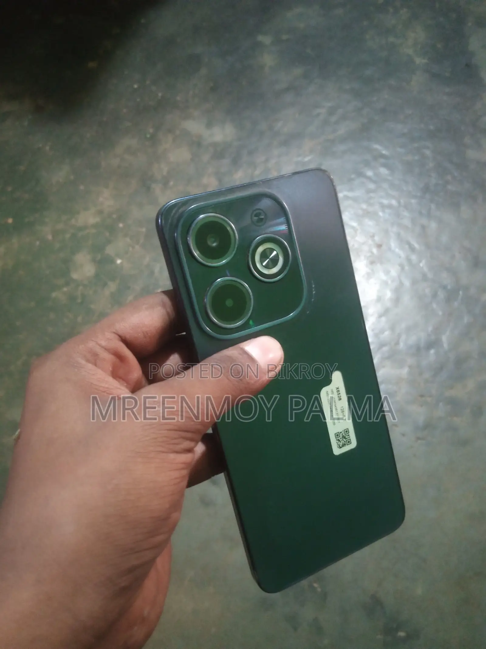 Infinix . (Used)