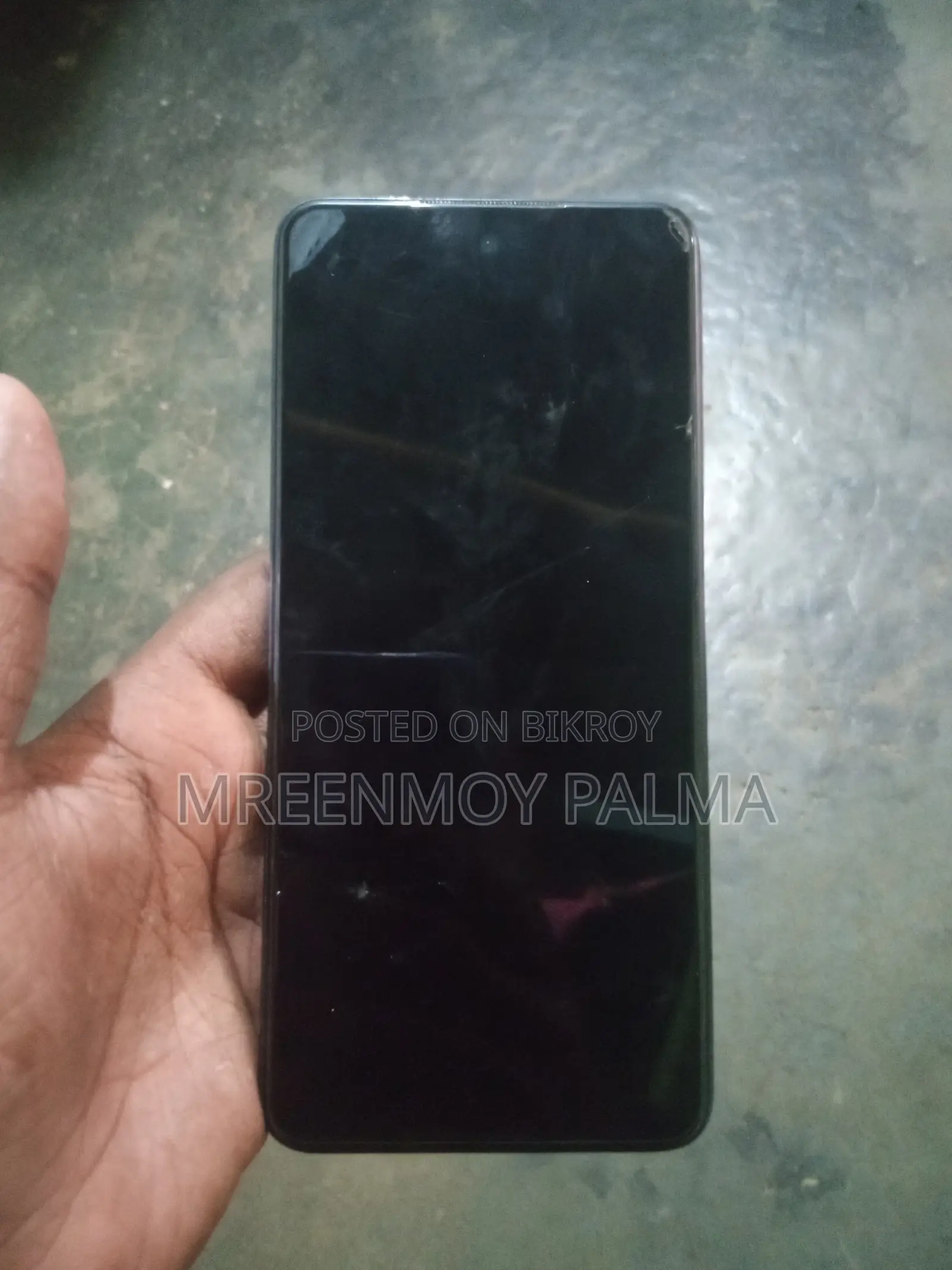 Infinix . (Used)