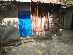 চার শতাংশ বিক্রি করা হবে
