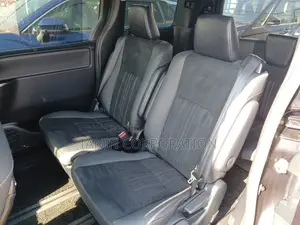 Toyota Esquire Hybrid GI Premium 2020