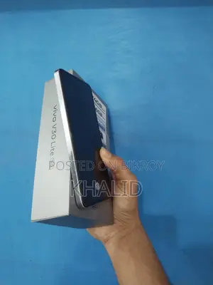 Vivo V30 Lite 5G 12+12/256 (Used)
