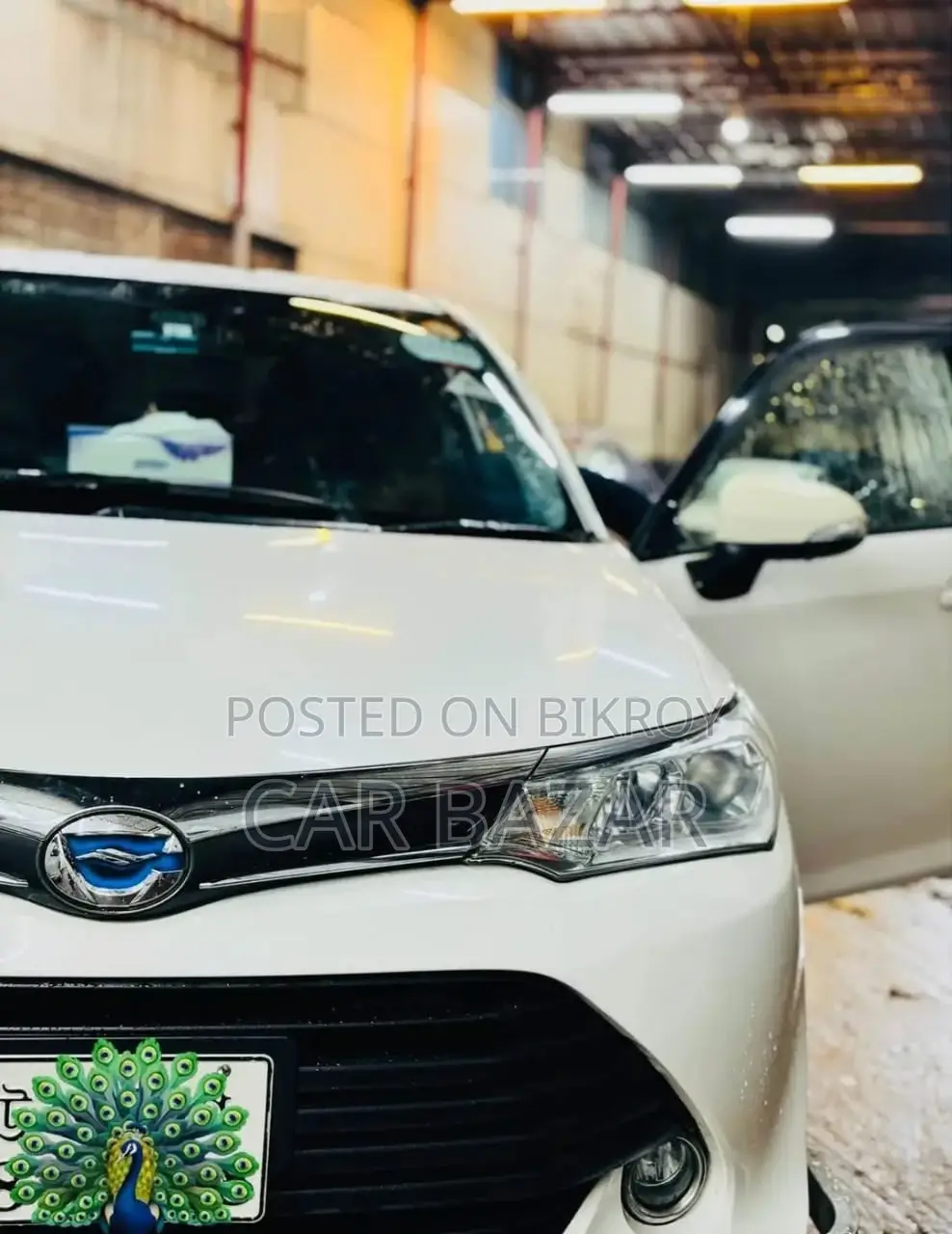 Toyota Axio Hybrid New Shape 2017
