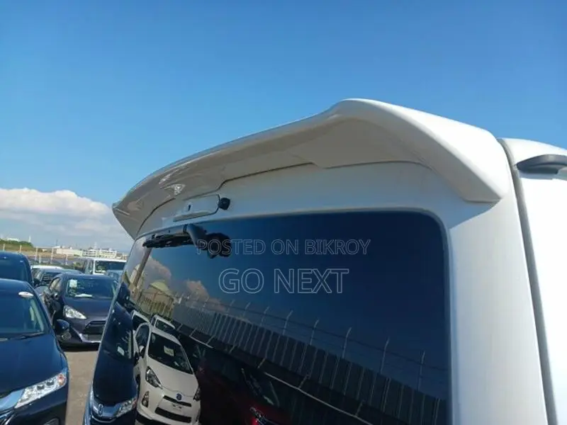 Toyota Hiace SGL Dark Prime II 2021