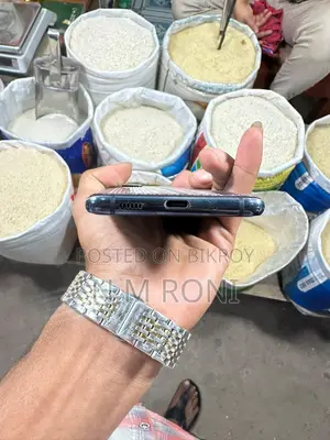 Samsung Galaxy S20 FE, (Used)