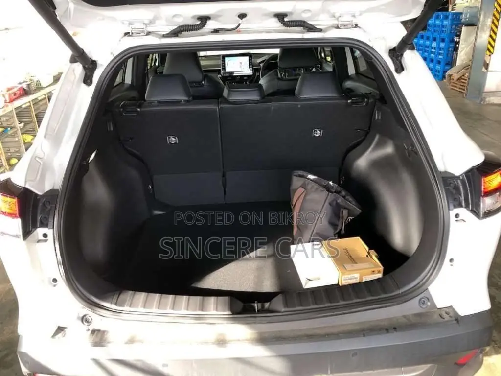 Toyota Corolla Cross Z PKG HARDTOP 2021