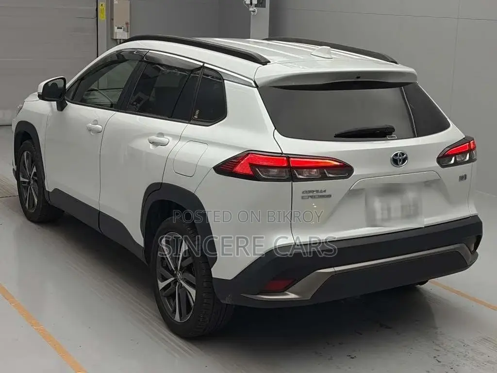 Toyota Corolla Cross Z PKG HARDTOP 2021