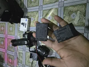 Canon 77d ক্যামেরা