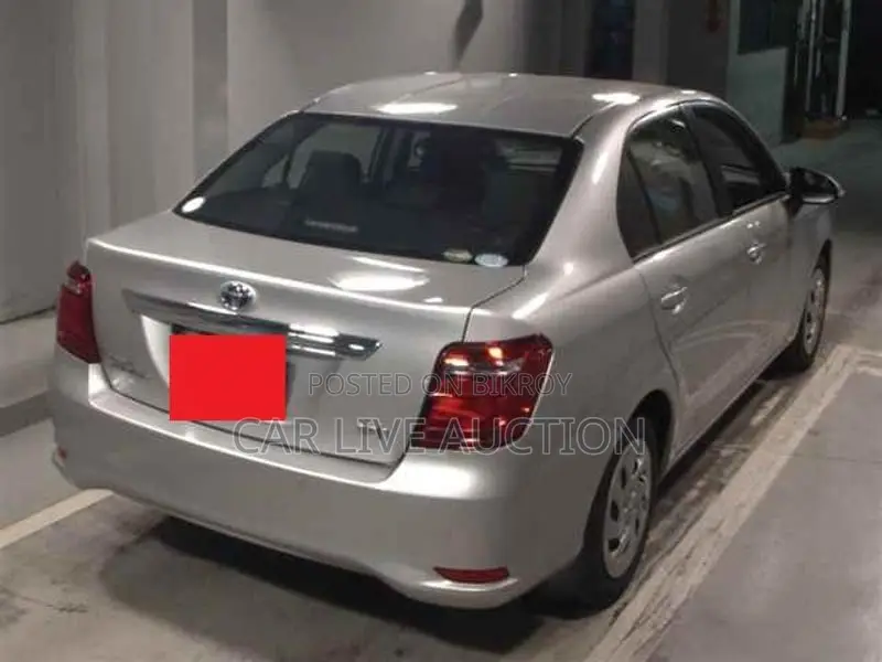 Toyota Axio Hybrid EX Package 2021