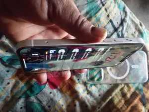 Apple iPhone 12 (Used)