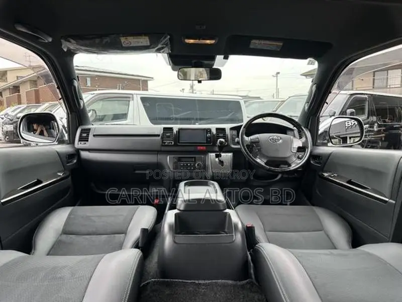 Toyota Hiace SUPER GL DARK PRIME2 2020
