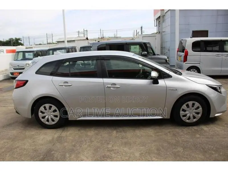 Toyota Corolla TOURING HYBRID GX 2021