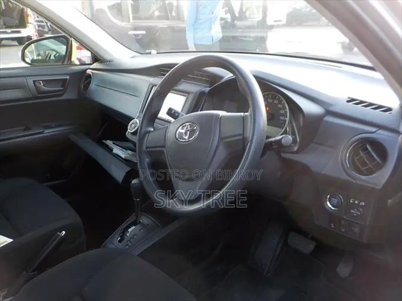 Toyota Axio EX Package 2020