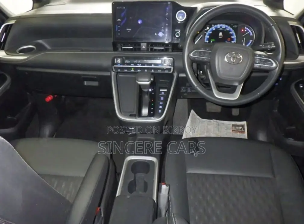 Toyota Noah S-Z PKG HYBRID 2022