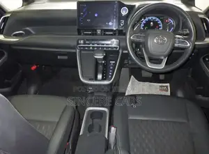 Toyota Noah S-Z PKG HYBRID 2022