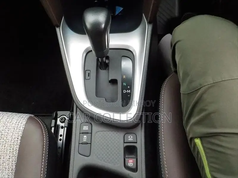 Toyota Yaris Cross Z 2 Ton Non Hybrid 2020