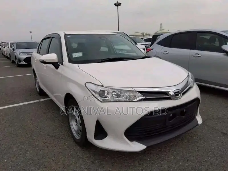 Toyota Axio EX NON HYBRID 2021