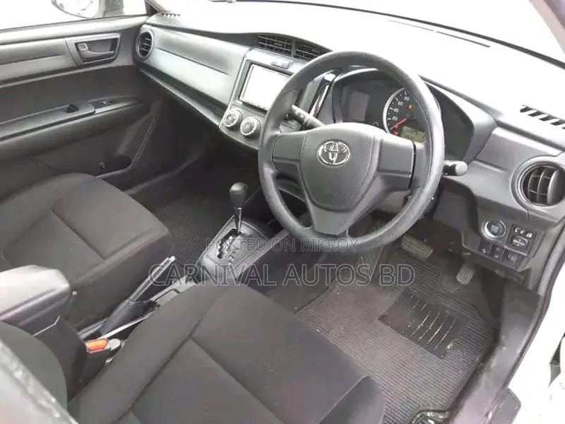 Toyota Axio EX NON HYBRID 2021