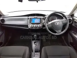 Toyota Axio EX NON HYBRID 2021