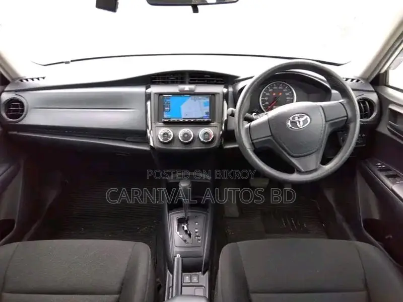 Toyota Axio EX NON HYBRID 2021
