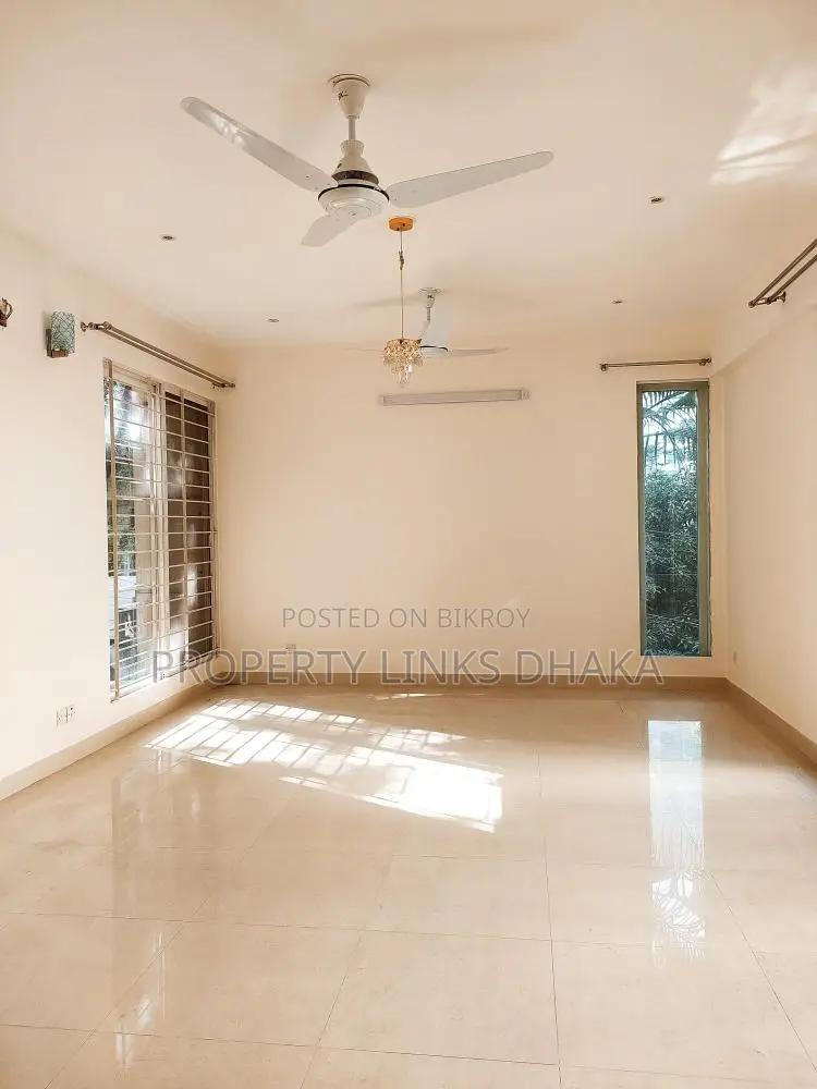 Unfurnished flat for Rent in Gulshan
