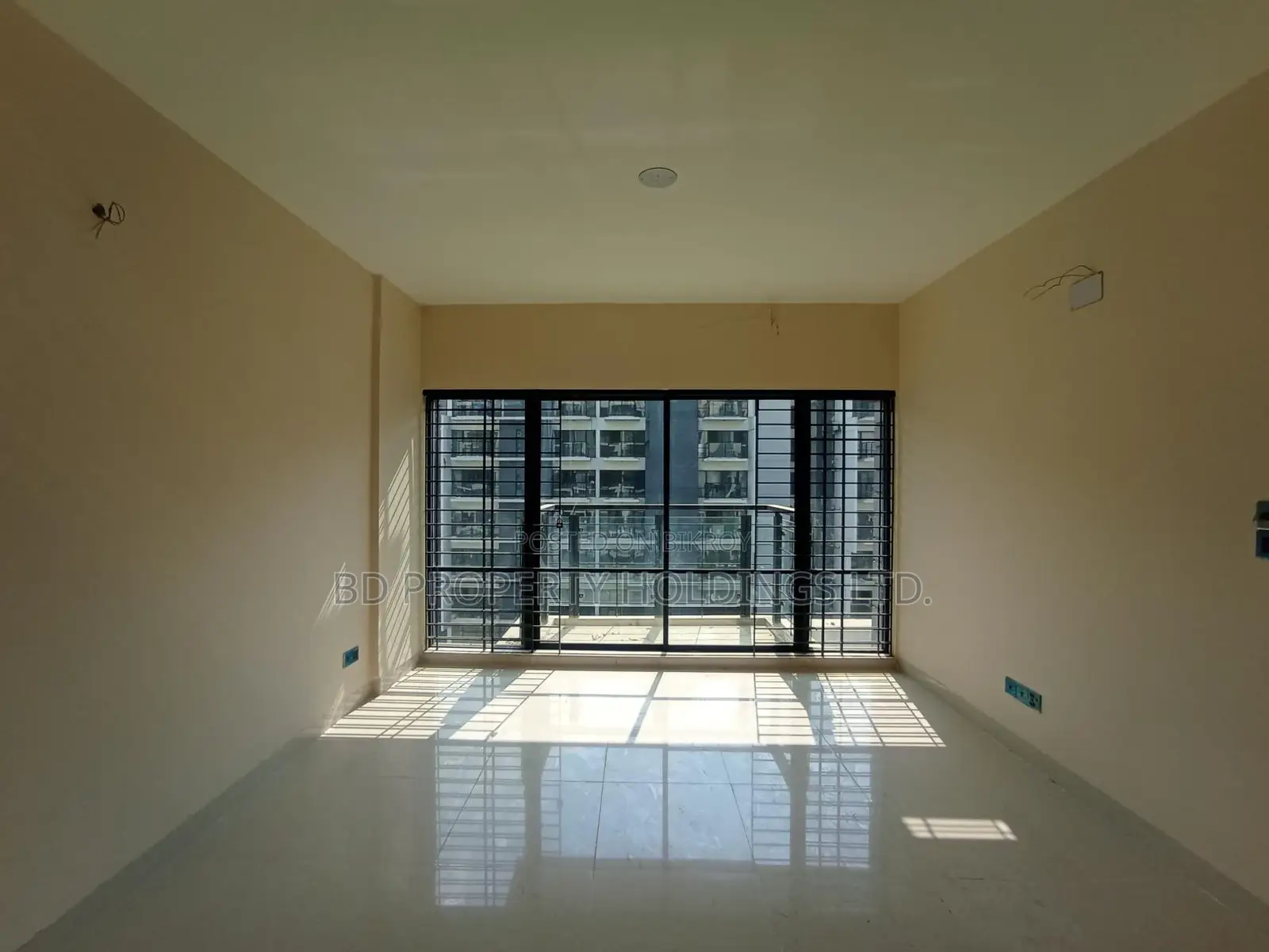 2500 SFT Luxurious Brand New Ready Flat for Rent in Rupayan City Uttara