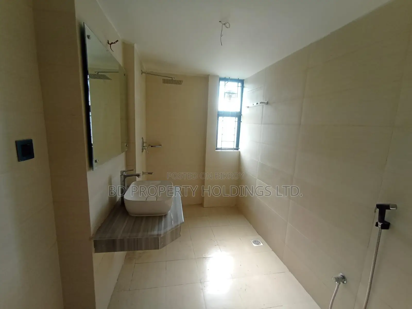 2500 SFT Luxurious Brand New Ready Flat for Rent in Rupayan City Uttara