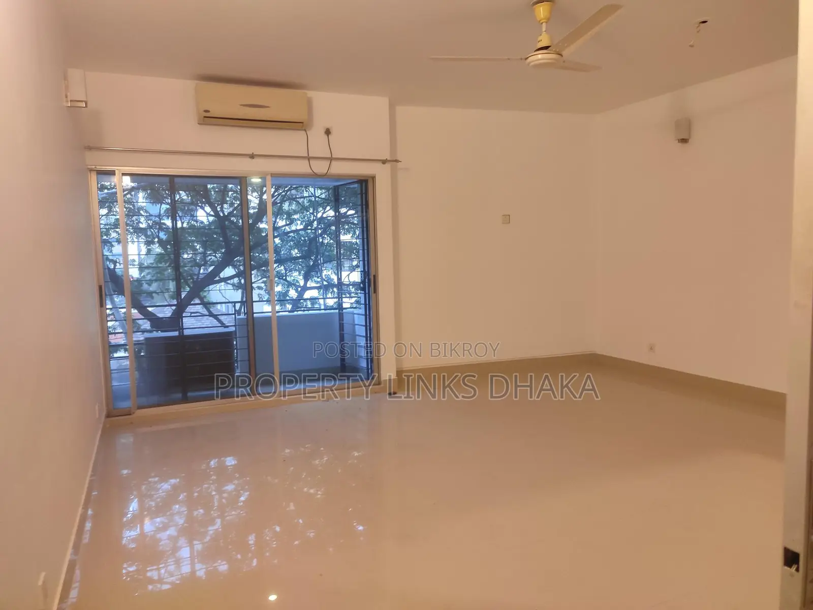 Newly Renovated flat for Rent in Baridhara Diplomatic Zone