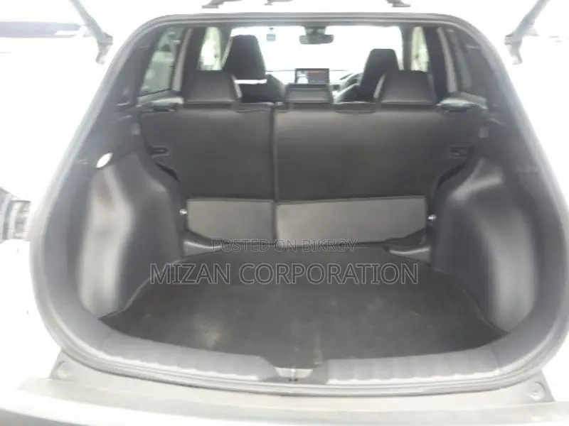 Toyota Corolla Cross 2022 Pearl